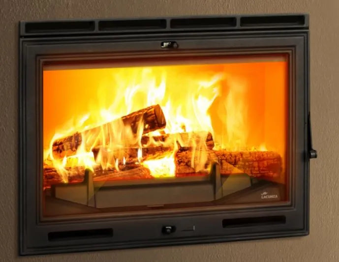 BRICOSOL - CHIMENEA INSERTABLE A LEÑA MODELO RE 700 DE LACUNZA